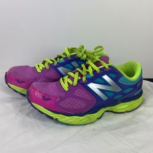 New Balance 680 v3 Running Shoes